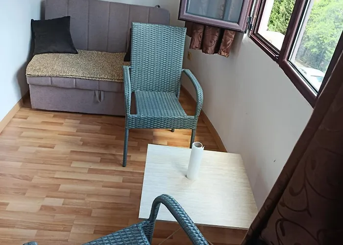 Malo Brdo * Ποντγορίτσα